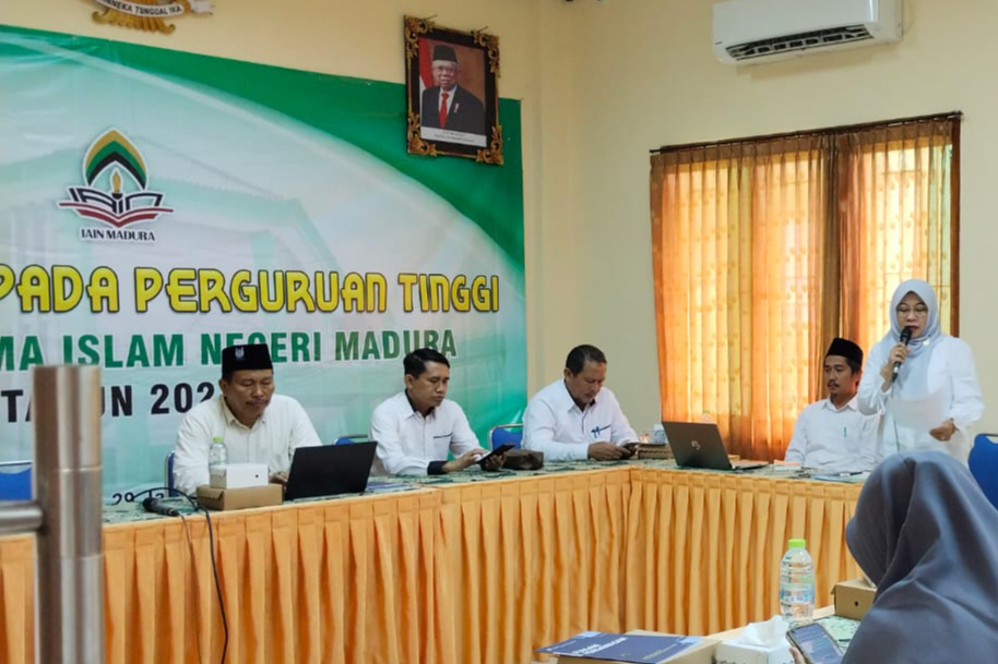 SOSIALIASASI PENGAWASAN PADA IAIN MADURA